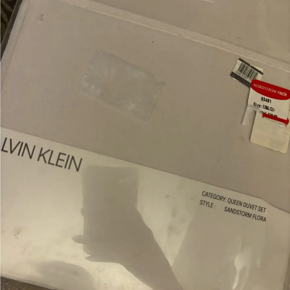 Calvin Klein Queen Size Floral Print Duvet Cover Set Sandstorm Flora New